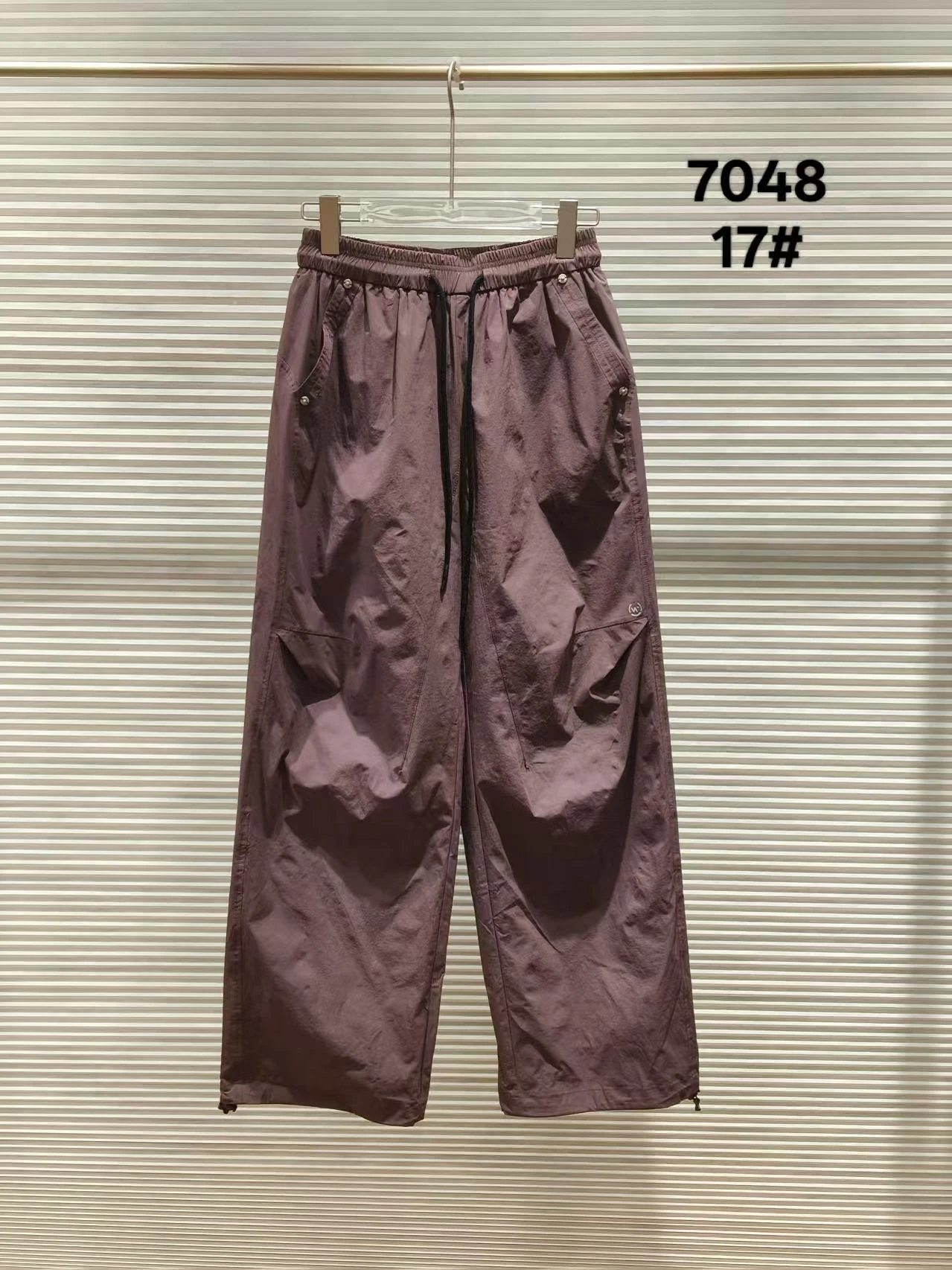 product-1279-1706 product-1279-1706